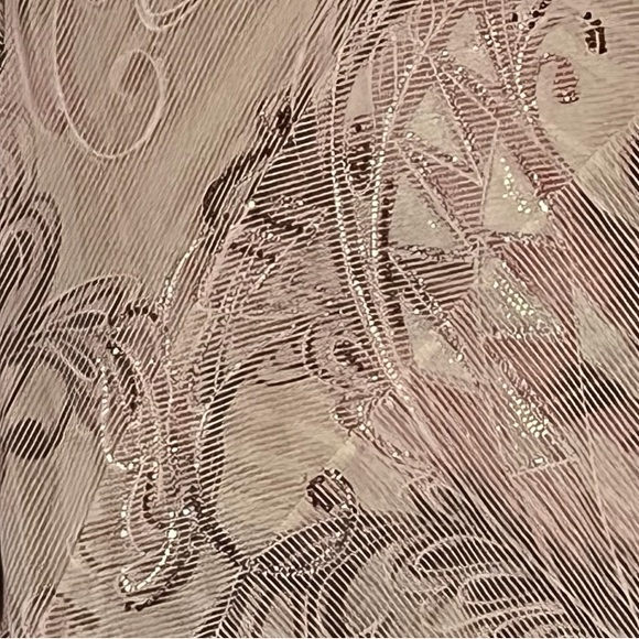 Chicos 3/4 sleeve shirt sz L embellished front design easy fit jersey style - Picture 9 of 10